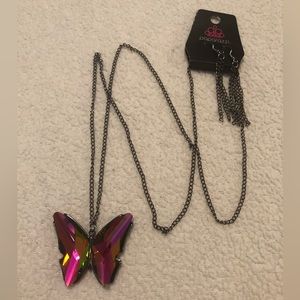 Paparazzi The social butterfly effect multi necklace with earrings
